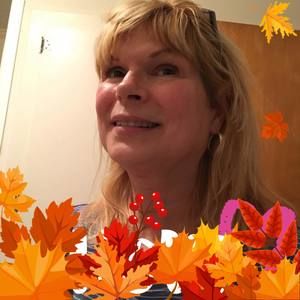 Meet your Posher, Carolyn